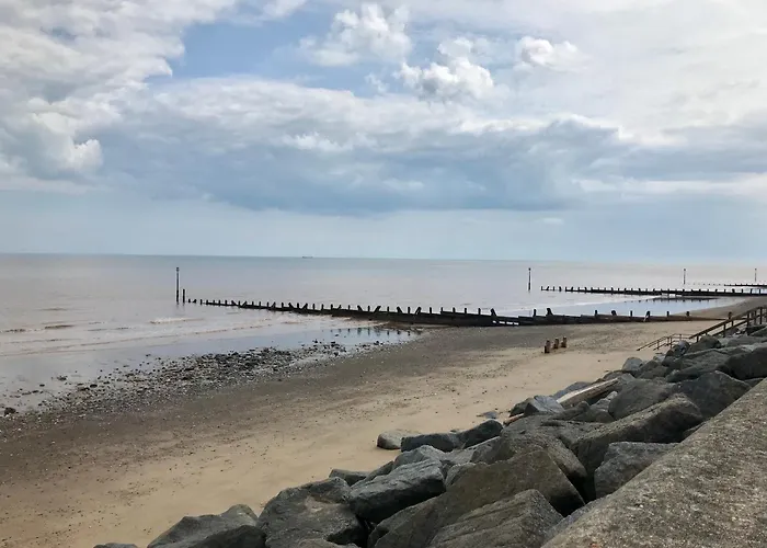 Bero Terrace, Only A Minutes Walk To The Beach!
