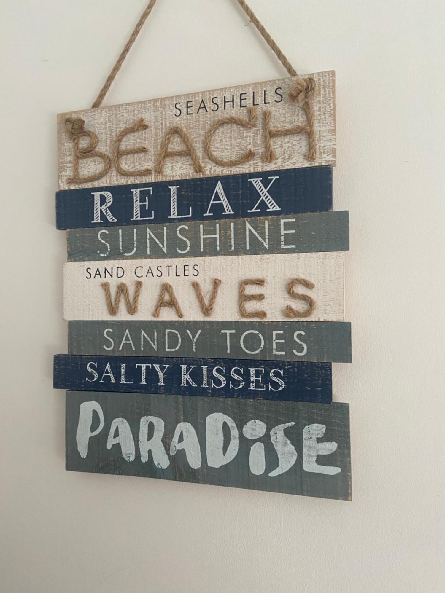 Bero Terrace, Only A Minutes Walk To The Beach!