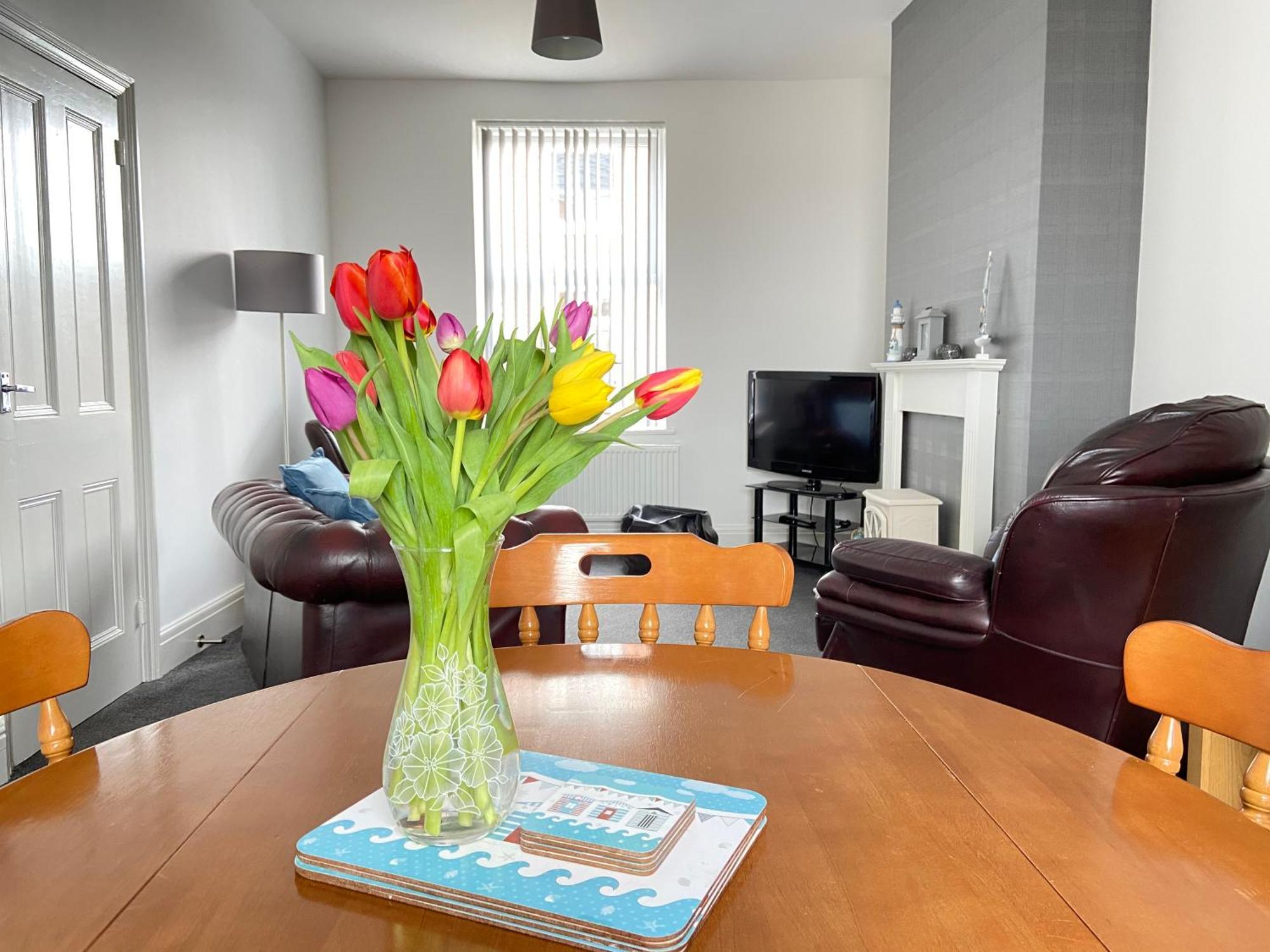 Bero Terrace, Only A Minutes Walk To The Beach! * Withernsea